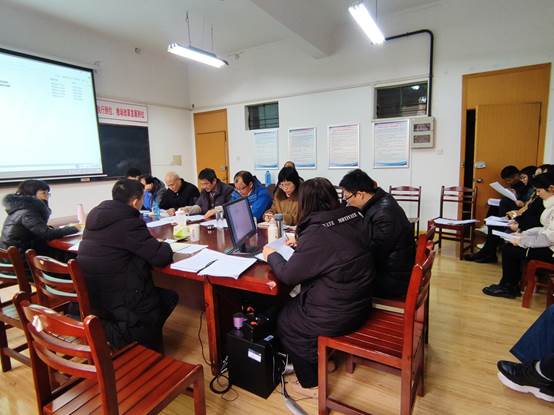 说明: G:\党务\海星体育直播
照片留存\2022\20220107支部书记述职会议&教研室主任述职会议\IMG_20220107_143651.jpg